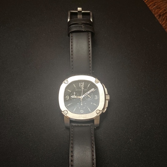 Burberry Watch - Picture 3 of 3